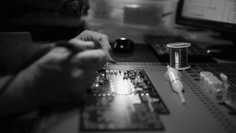 Photographies réalisées par VANCKH pour l'Atelier Artisanal de DMSS Audio.