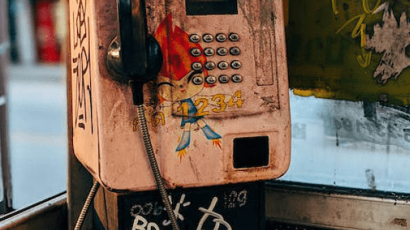 Conception Magazine, Mise en page, Design Graphiques par VANCKH Studio